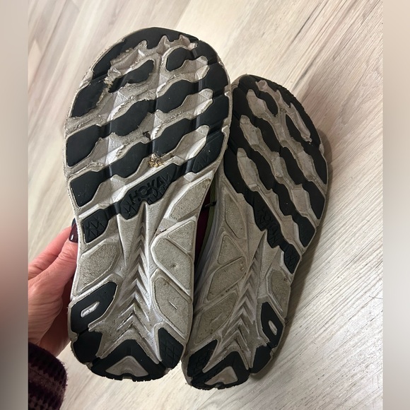 Hoka Shoes Womens 8.5 B Clifton 8 Running Sneakers Hot Pink Workout Comfort - Picture 14 of 16